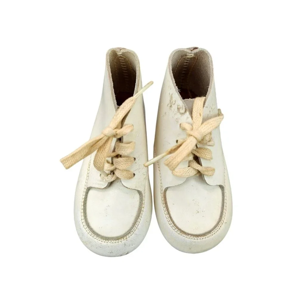 Vintage Baby Leather Lace Up Ankle Boots Shoes Cream Size 3.5 Hand Lasted Mocs